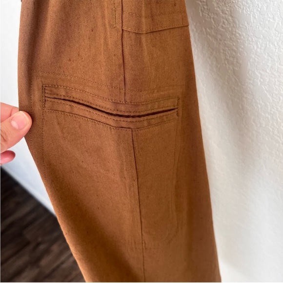 Vince Belted Cropped Linen Pants - Picture 8 of 11